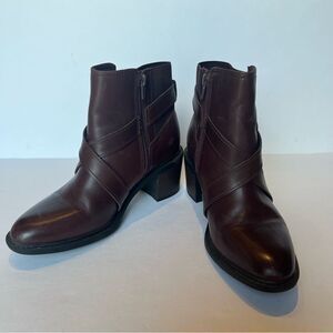 Clarks Collection Women's Heeled Ankle Boots Brown Size 8 1/2"